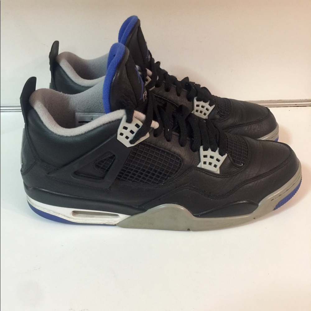 Jordan 4 Good Condition